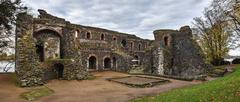 Ruin Kaiserpfalz in Düsseldorf-Kaiserswerth