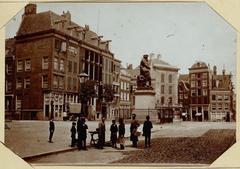 Statue of Rembrandt in former Kaasplein Amsterdam