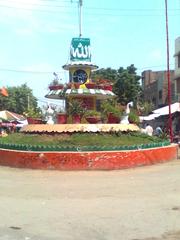 Fawara Chowk in the evening with its bustling atmosphere and iconic fountain