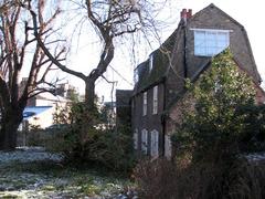 St Peter's churchyard and the back of Kettle's Yard