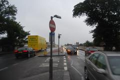 Heavy traffic in the rain on Kingston Bridge