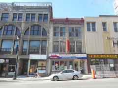 Restaurant My Canh at 1086 Boulevard Saint-Laurent, Montreal