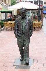 Woody Allen statue in Oviedo