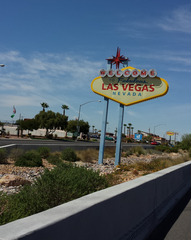 Boulder Highway Welcome to Fabulous Las Vegas sign