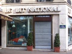 Front view of Le Lit national shop at Place du Trocadéro in Paris