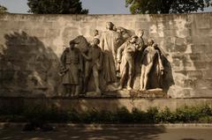 Monument à la gloire de l'armée française by Paul Landowski at Passy Cemetery