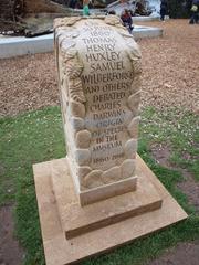 Darwin Debate Memorial at the entrance of the Natural History Museum in Oxford