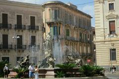 Fontana di Diana in Piazza Archimede, Ortygia, Syracuse