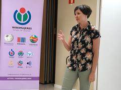 Niñas participando en una jornada organizada por el Instituto de la Mujer y Wikimujeres en Madrid