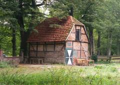 Baudenkmal 2.04e Schloss Senden Fachwerkgebäude