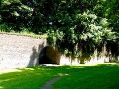 Fort X des Inneren Festungsrings in Köln-Neustadt Nord with Graben