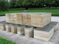 Kriegerdenkmal in Hofgarten, Munich