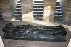 Monument in honor to the warriors in the Courtyard Garden, Munich, Germany