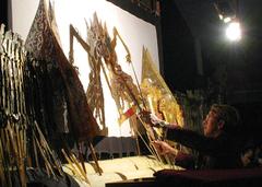 Wayang Kulit performance by dalang Ki Manteb Sudharsono