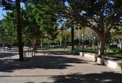 Parc de l'Oest with trees and shade