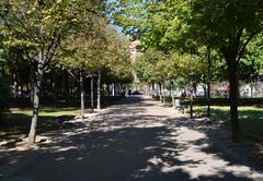 Parc de l'Oest promenade