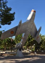 historic airplane display at Parc de l'Oest in València