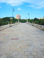 Puente del Mar in Valencia