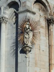 Statue of the Madonna at San Michele in Foro in Lucca, Italy