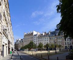 Place Dauphine in Paris