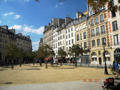 Place Dauphine, Paris