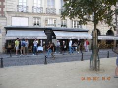 Paris Place Dauphine famous restaurants