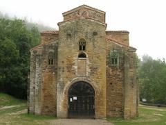 Western facade of San Miguel de Lillo church