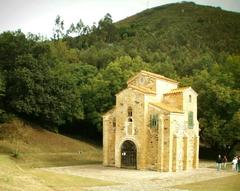 Iglesia de San Miguel de Lillo