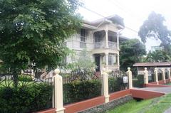 Facade of the Hofileña Ancestral House