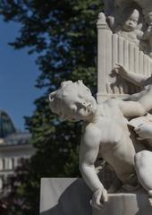 public art in Burggarten, Vienna, statue detail