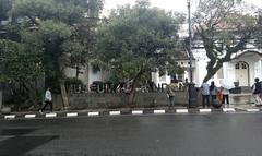 people enjoying the courtyard at Museum Kota Bandung