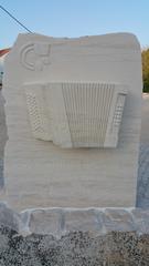 Concertina Monument in Barrenta