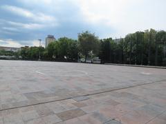 Explanada de la Plaza de las Tres Culturas