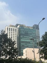 Building viewed from Diamond Plaza