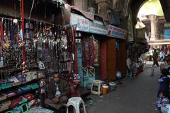 Rani No Haziro Market in Manekchowk, Ahmedabad