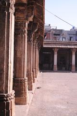 Pillars at Queen's Residence-Rani-no-Hajiro