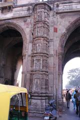 pillar at Teen Darwaza in Ahmedabad