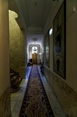 Museum Willet-Holthuysen corridor with view towards the front door