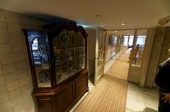 Corridor in the basement of Museum Willet-Holthuysen leading to the kitchen