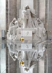 À Diderot et aux Encyclopédistes sculpture at the Panthéon, Paris