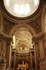 interior dome of the Panthéon in Paris