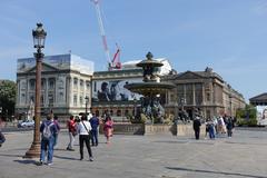 Fountain at Place de la Concorde in Paris