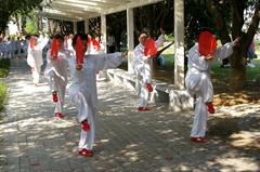 Tai chi show in a city park in Guilin