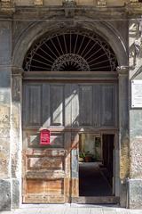 doorway with mail box