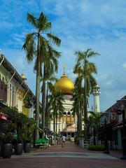 Sultan Mosque with golden dome in Singapore's Kampong Glam