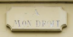 A mon Droit plaque in Saintes, France