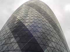 30 St Mary Axe (The Gherkin) building