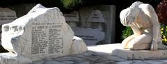 André Carpentier Monument aux morts in Vence