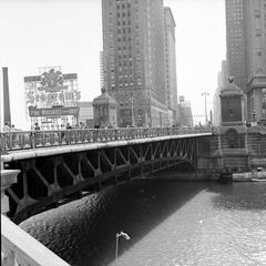 Michigan Ave Bridge looking south toward Wacker Dr in Chicago