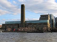 Tate Modern from Blackfriars Bridge